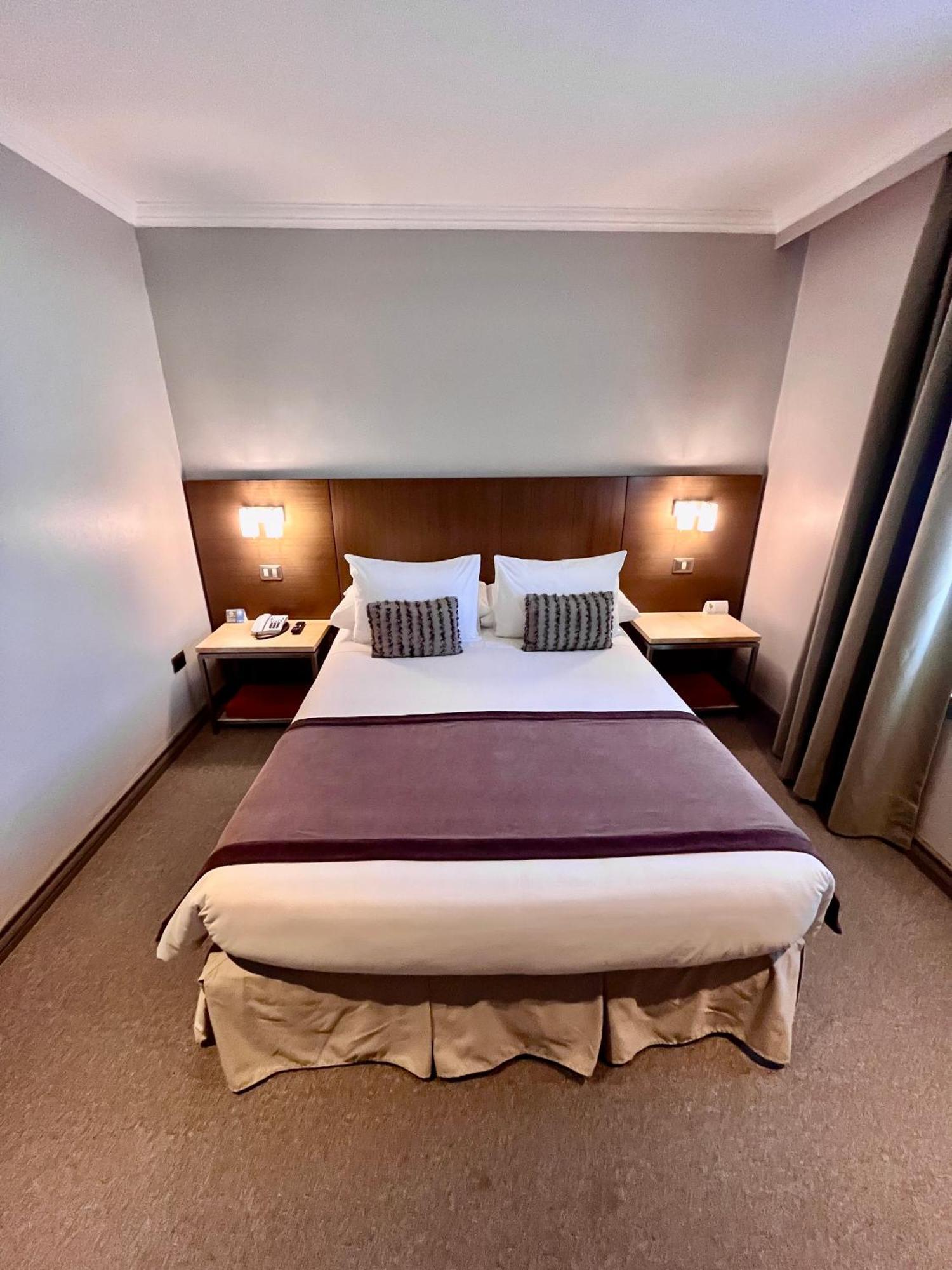 Hotel Martin Gusinde Пуерто Наталес Екстериор снимка